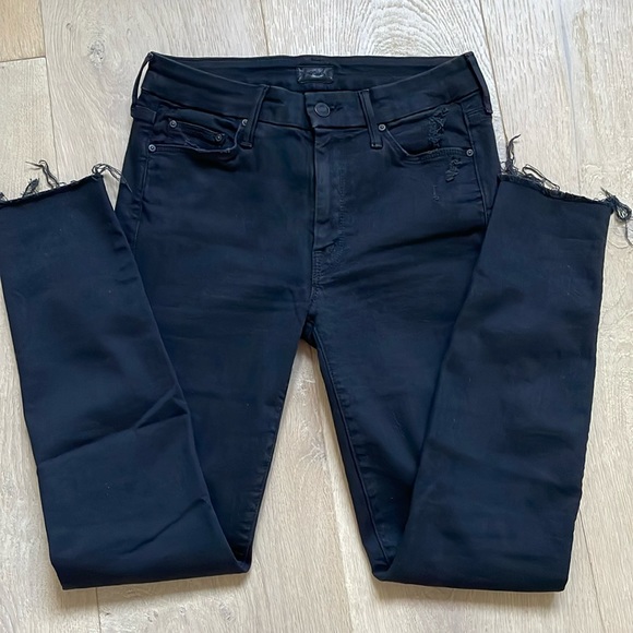 Mother Black Looker Ankle Fray Distressed. Size 26 - Picture 2 of 8